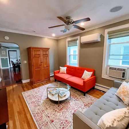 Executive Suite Harvard Allston 3 Bedrooms 2 Baths